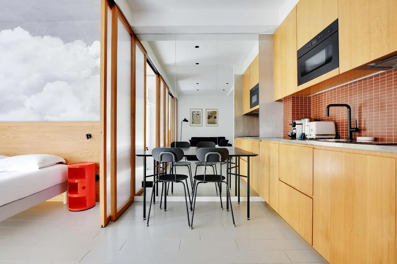 Splendid Place 2Br6P - Maraisrepublique Paris France